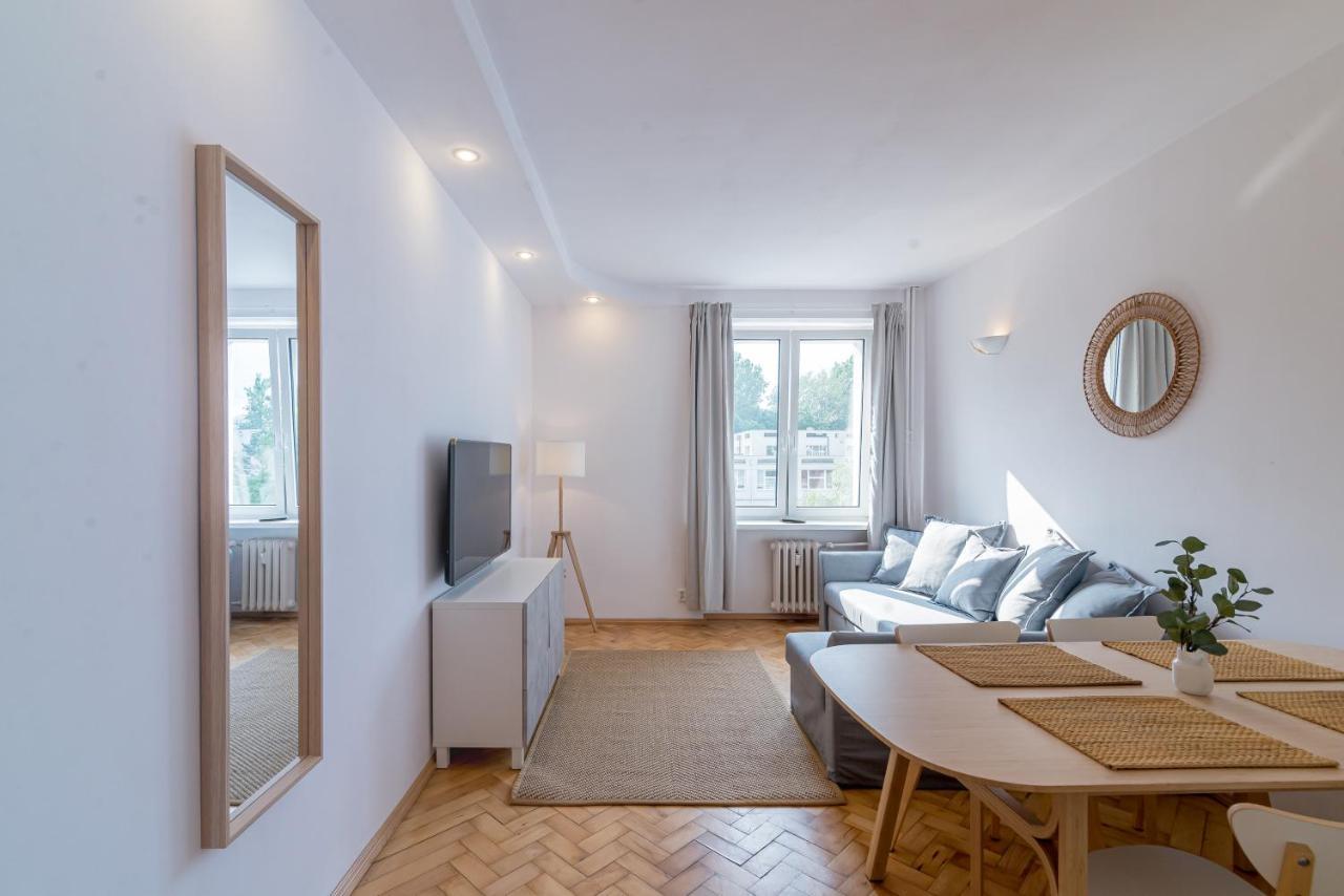 Sleeps Apartment